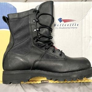 Belleville Goretex combat boots. Never worn. Men’s size 7.5.